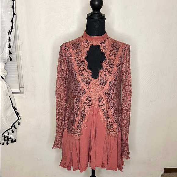 Free People Tell Tale Lace Tunic Dress Rusty Rose Size S - Picture 1 of 13